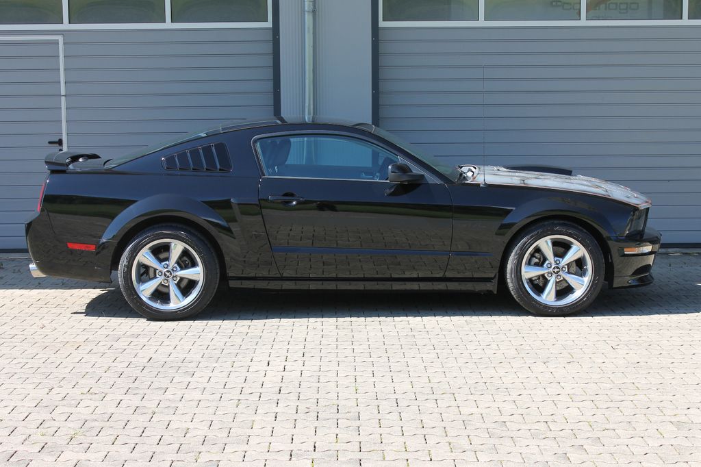 Ford Mustang 2007
