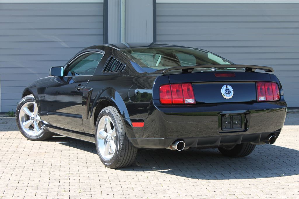 Ford Mustang 2007