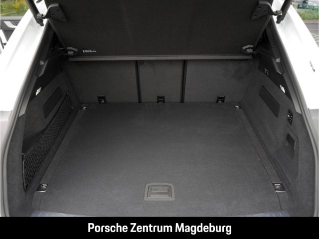 Porsche Cayenne 2025