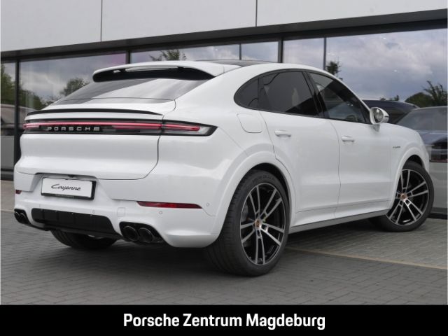 Porsche Cayenne 2025