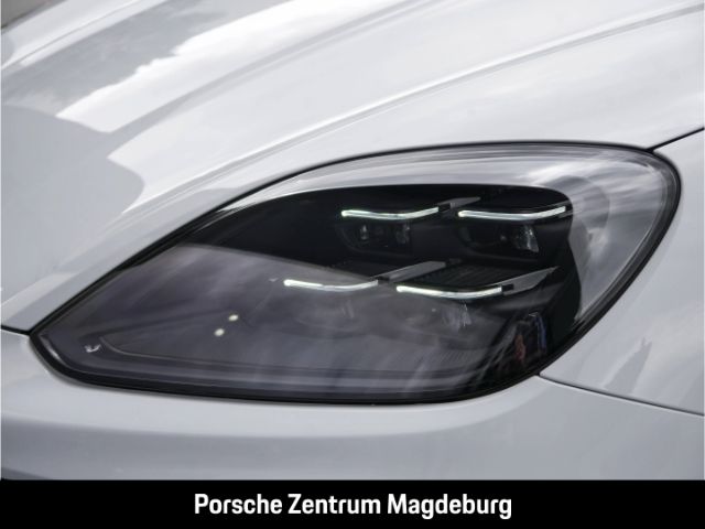 Porsche Cayenne 2025