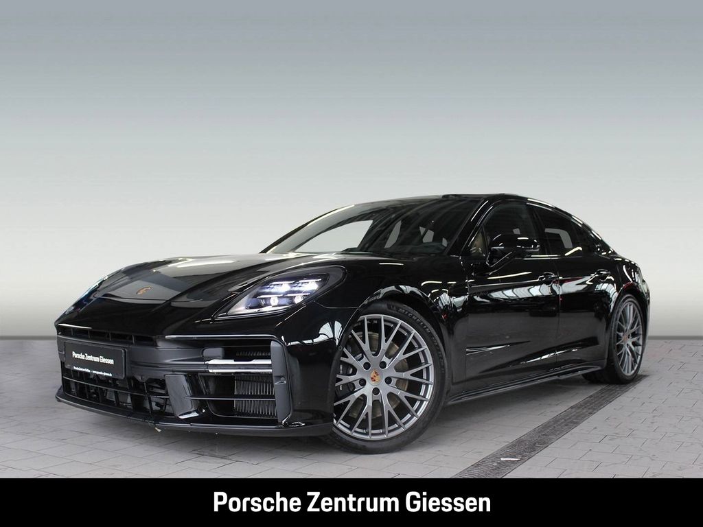 Porsche Panamera 2025
