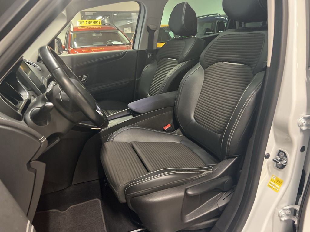 Renault Scenic 2019