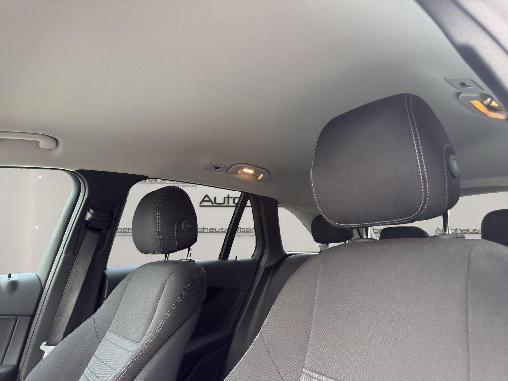 Mercedes-Benz GLC 300 2022