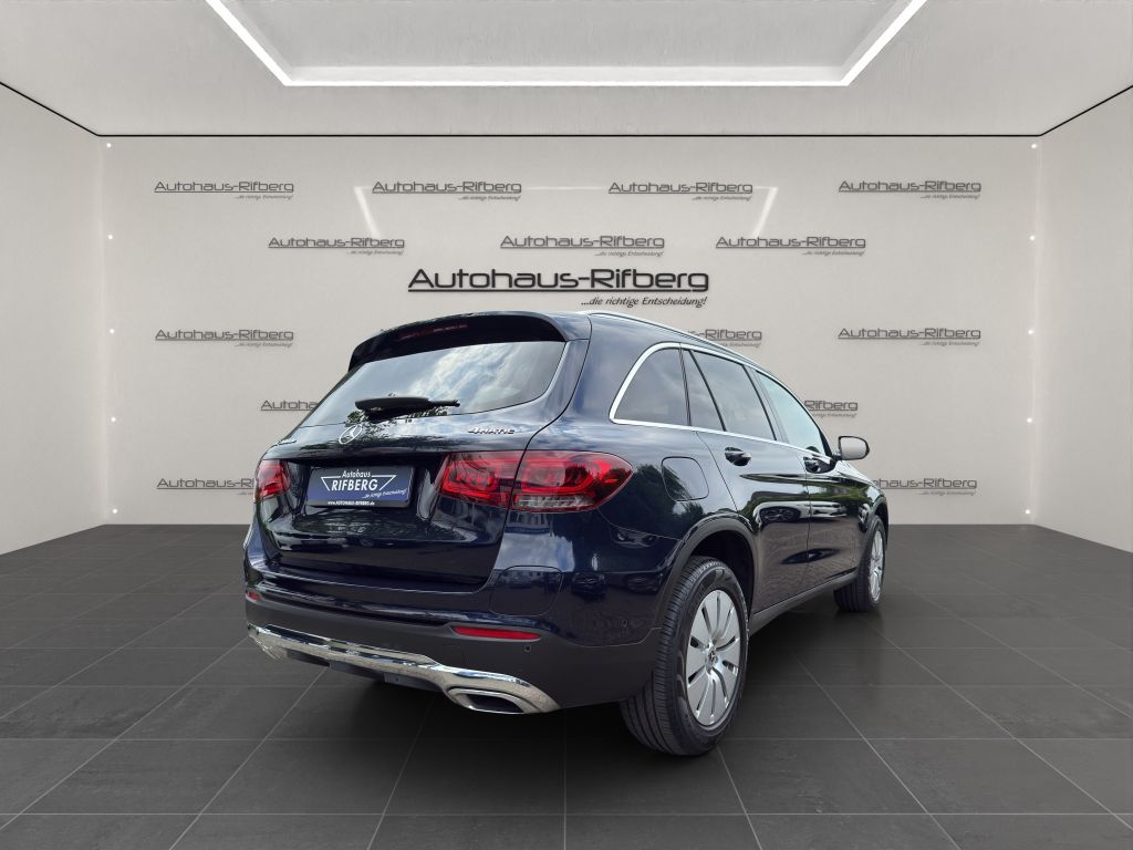 Mercedes-Benz GLC 300 2022