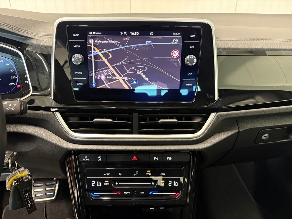 Volkswagen T-Roc 2024