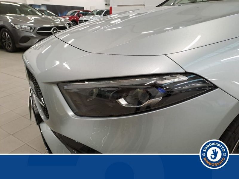 Mercedes-Benz A 180 2024