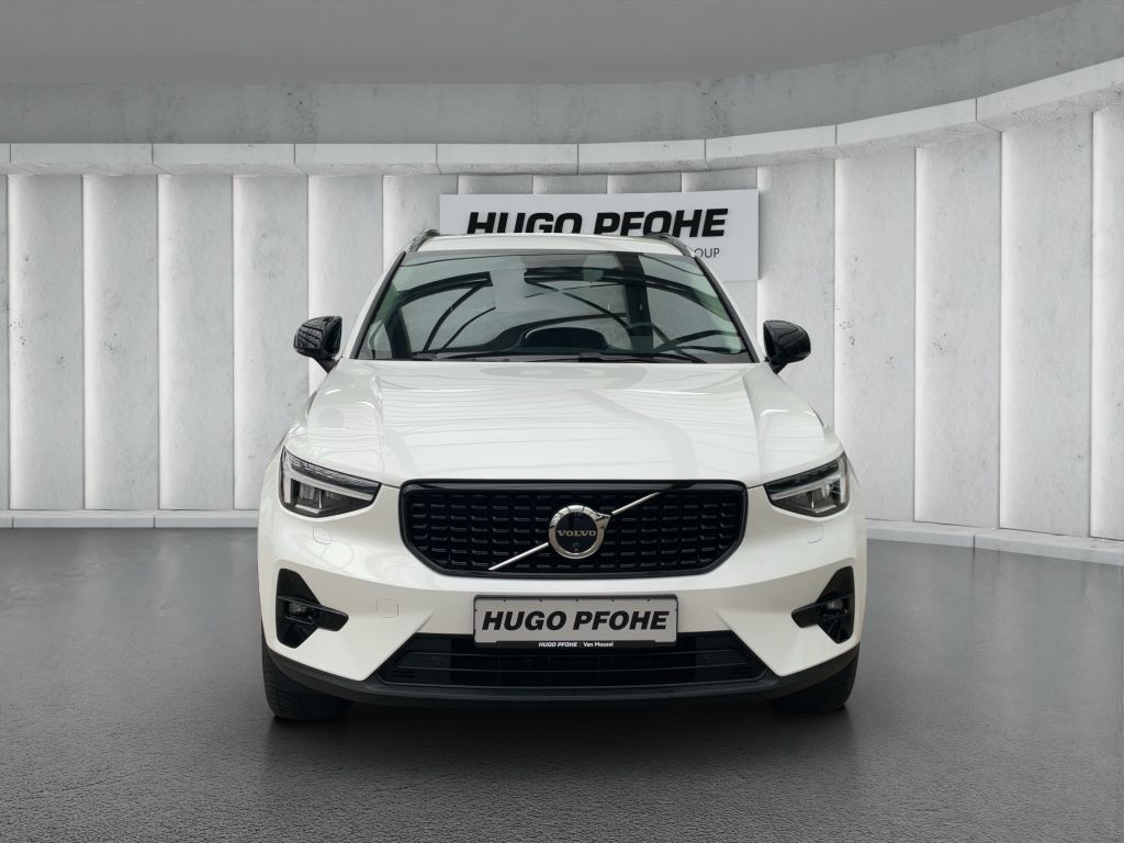 Volvo XC40 2024