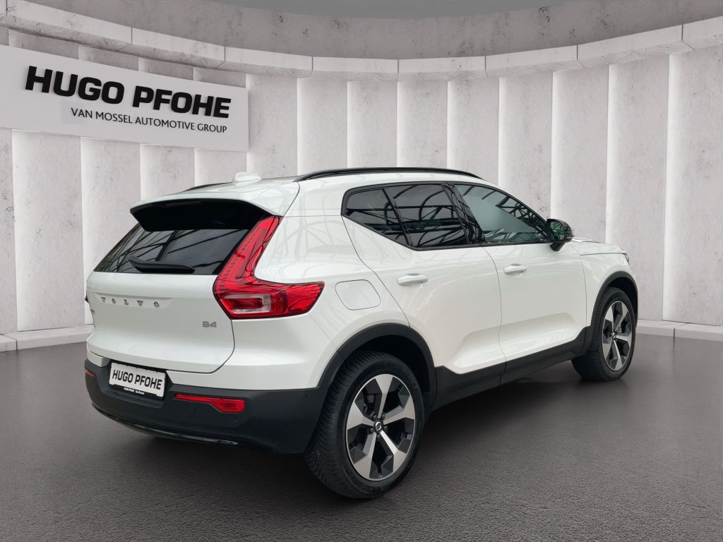 Volvo XC40 2024