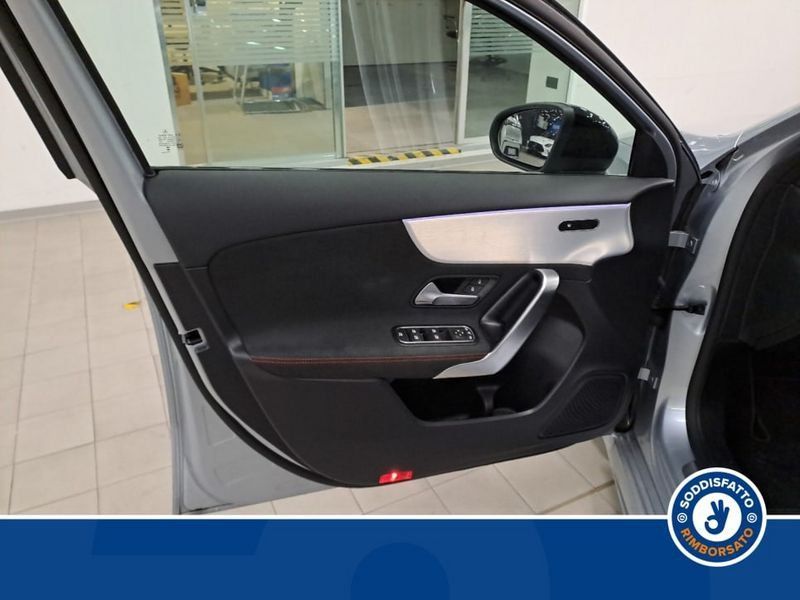 Mercedes-Benz A 180 2024