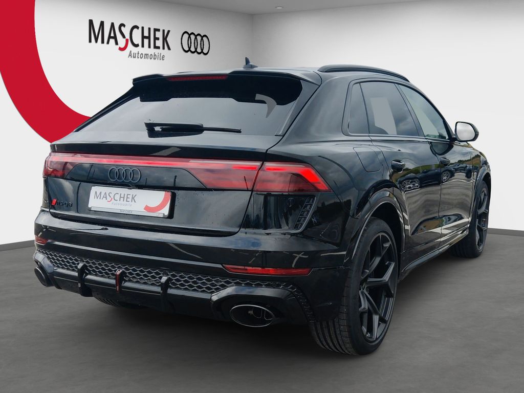 Audi RSQ8 2025