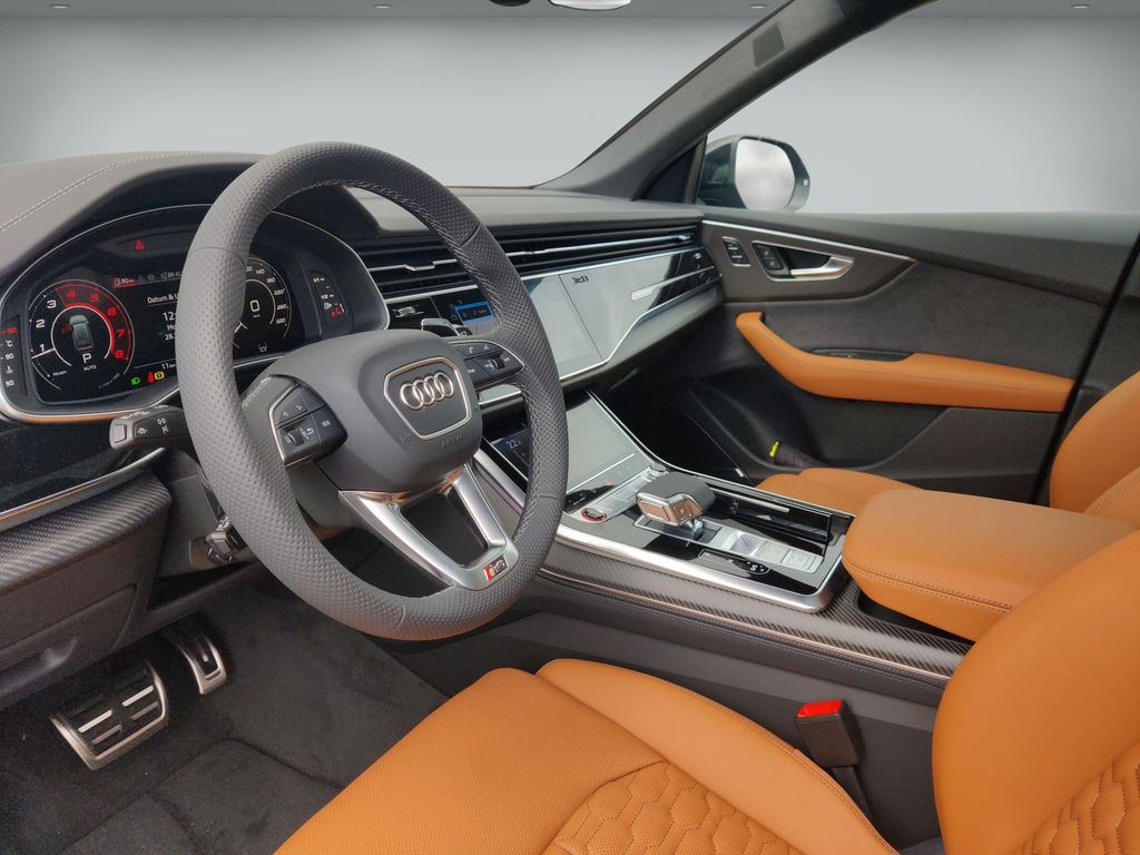 Audi RSQ8 2025