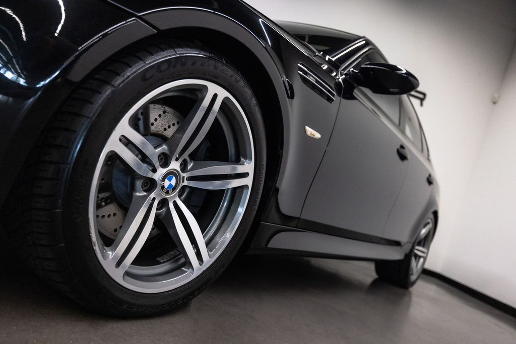 BMW M5 2005