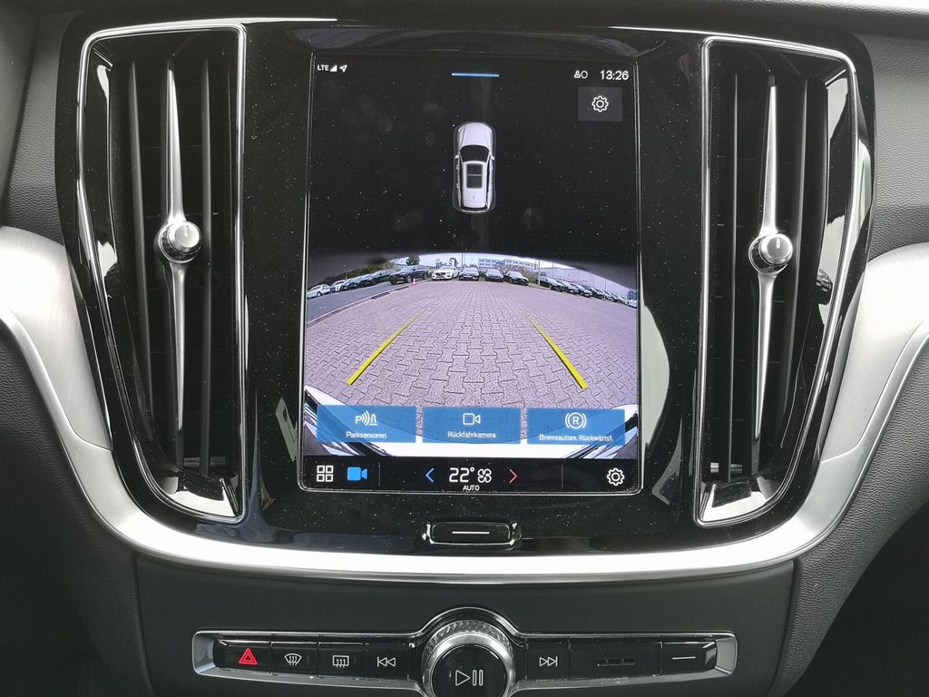 Volvo V60 2022