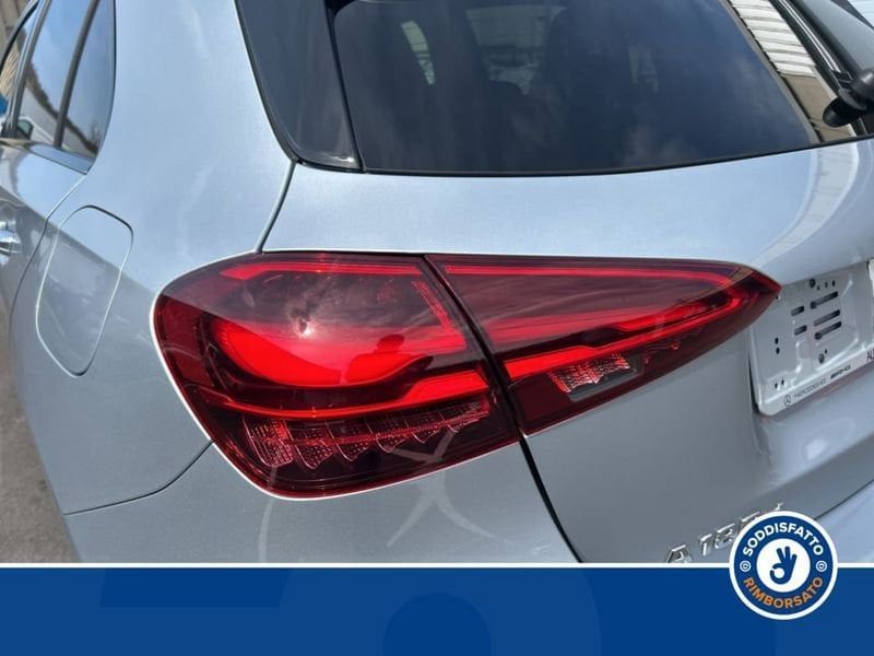 Mercedes-Benz A 180 2025