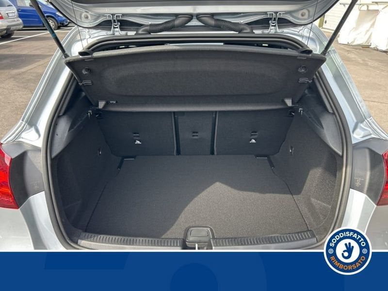 Mercedes-Benz A 180 2025