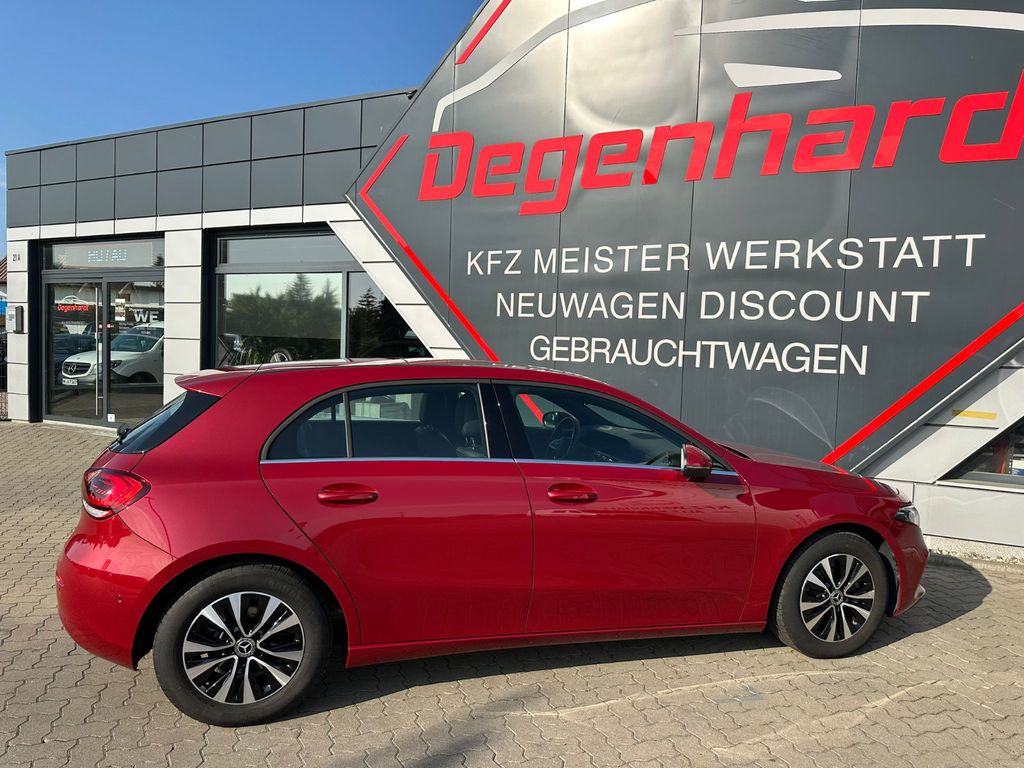 Mercedes-Benz A 180 2022