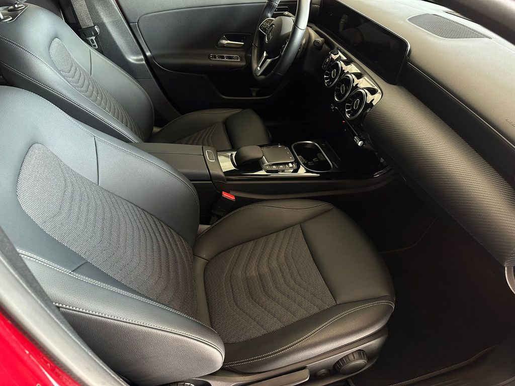 Mercedes-Benz A 180 2022