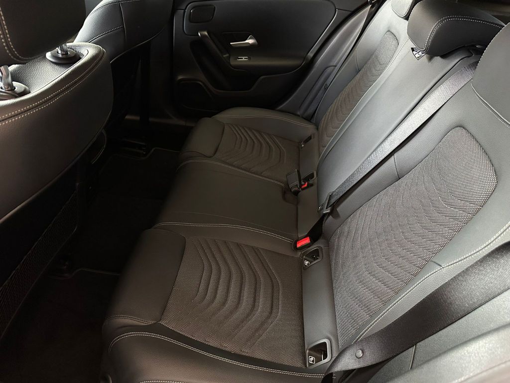 Mercedes-Benz A 180 2022