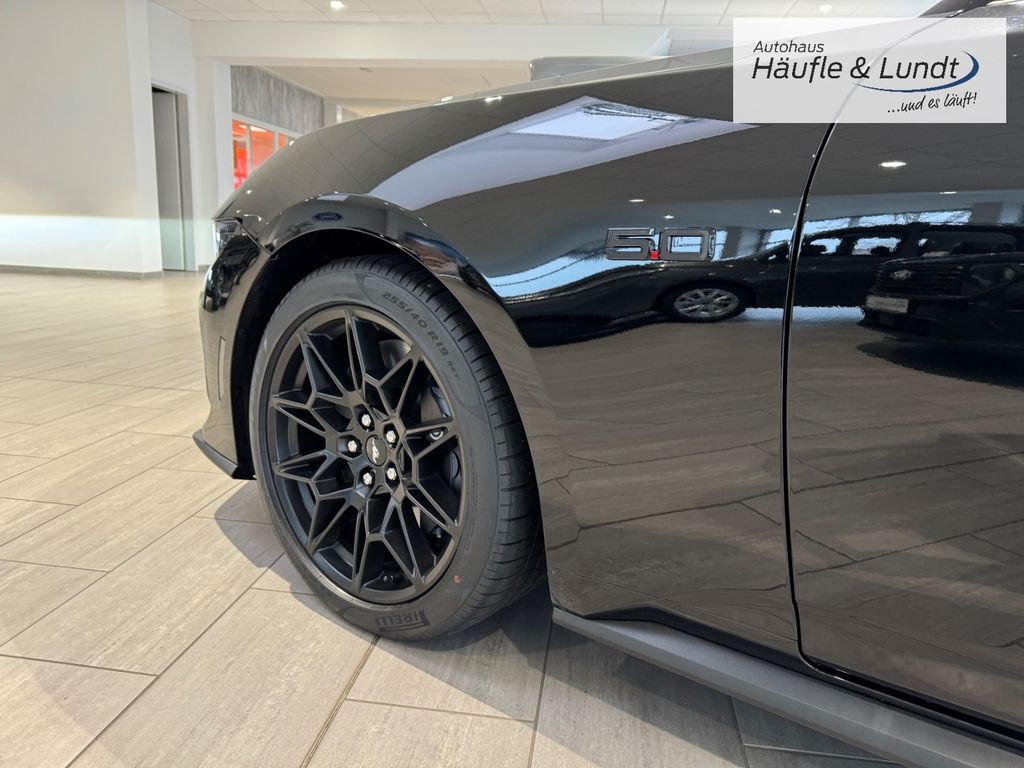 Ford Mustang 2025