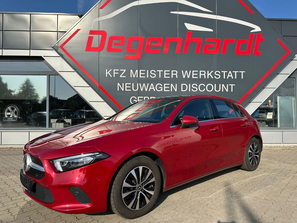 Mercedes-Benz A 180 2022