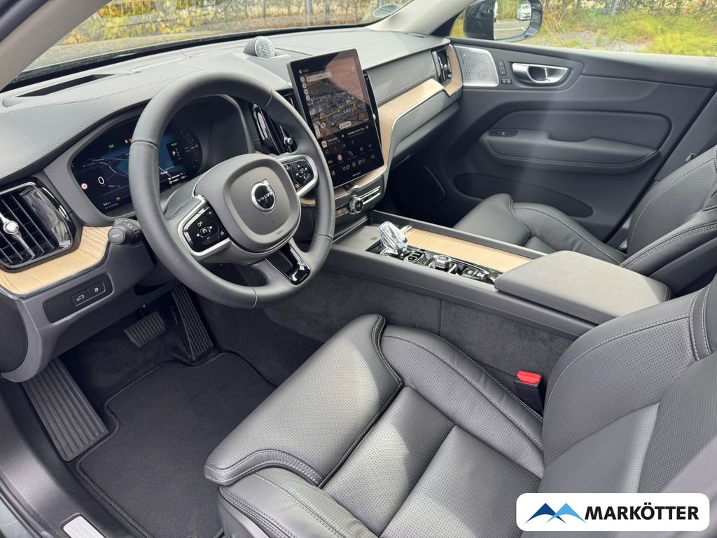 Volvo XC60 2025
