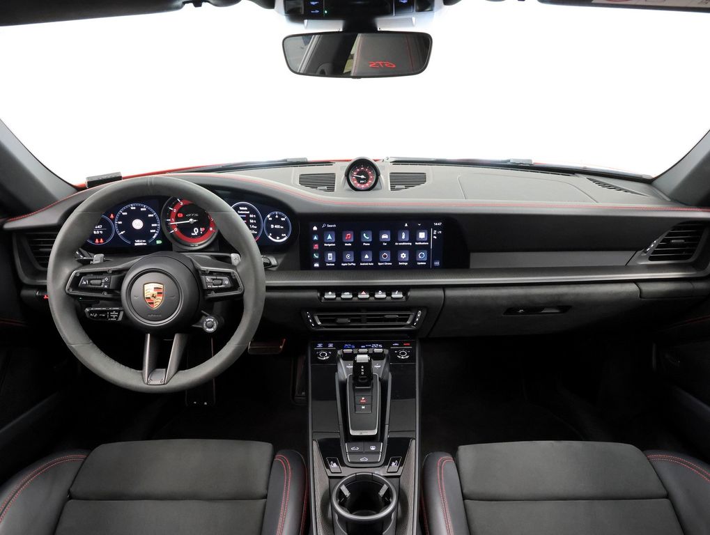 Porsche 992 2024