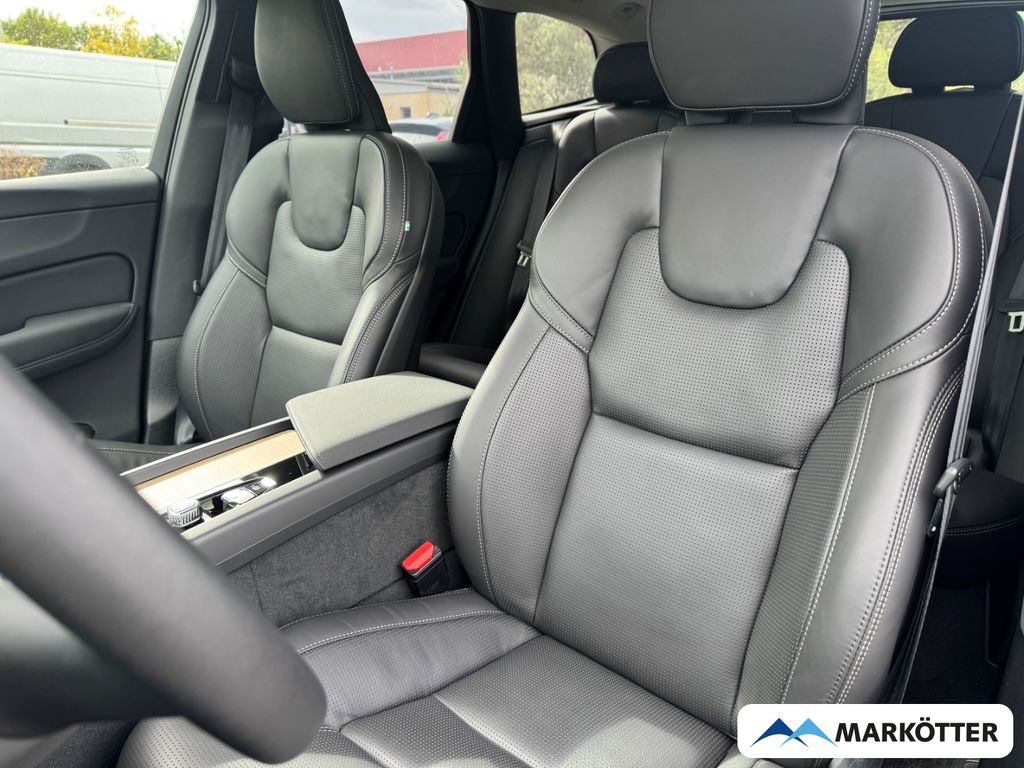 Volvo XC60 2025