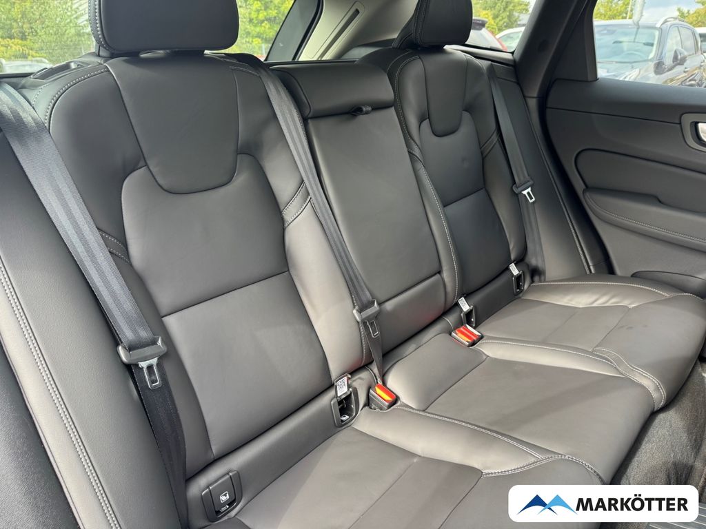 Volvo XC60 2025
