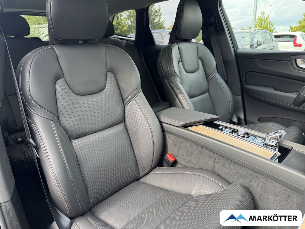Volvo XC60 2025