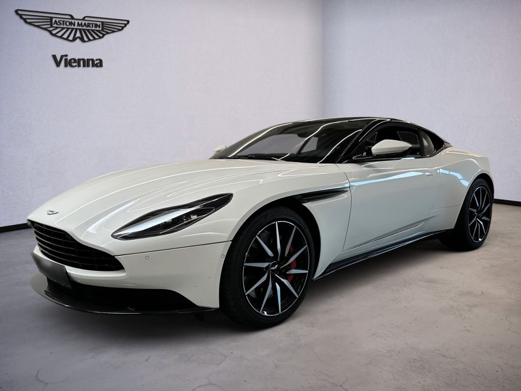 Aston Martin DB11 2018