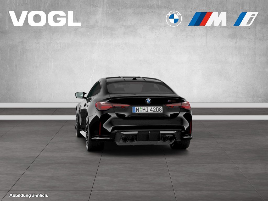 BMW M4 2025