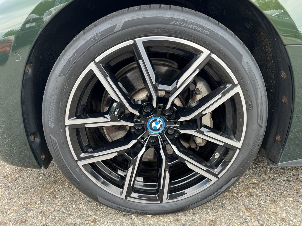 BMW i4 2022