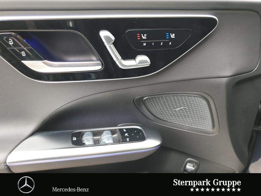 Mercedes-Benz C 300 2025