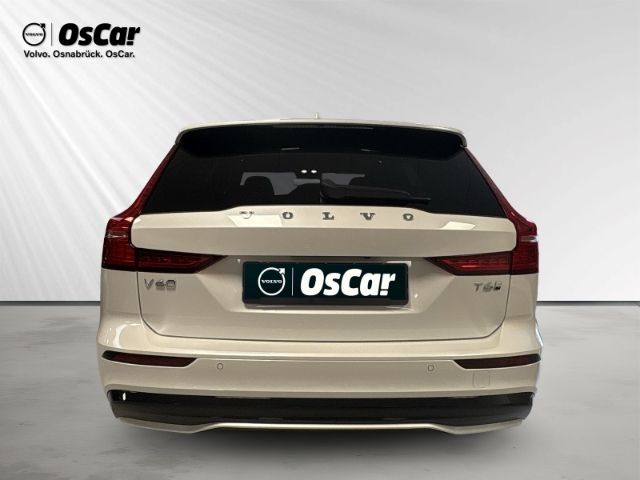 Volvo V60 2025