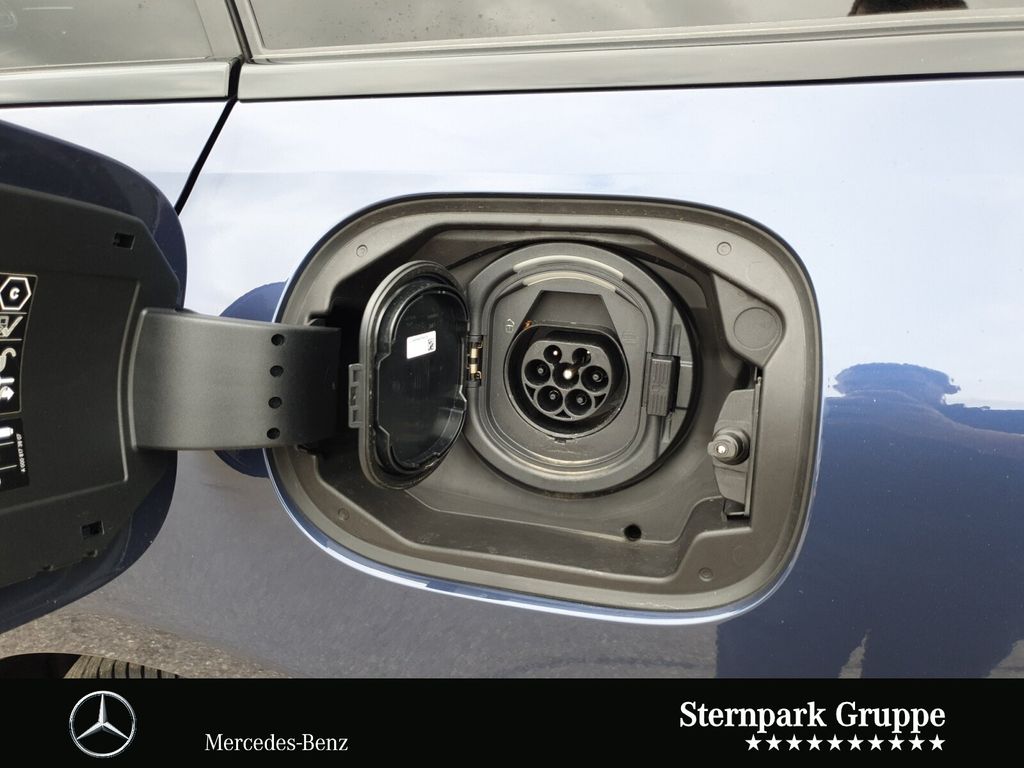 Mercedes-Benz C 300 2025