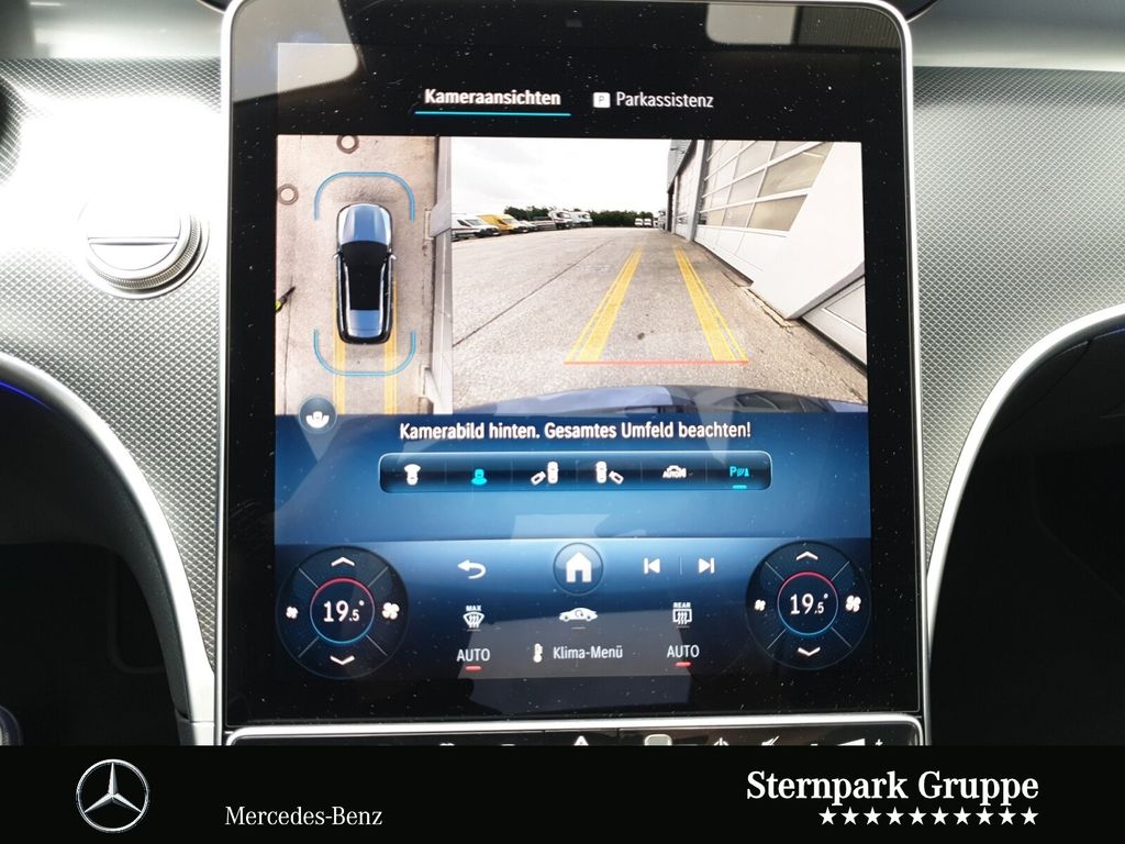 Mercedes-Benz C 300 2025