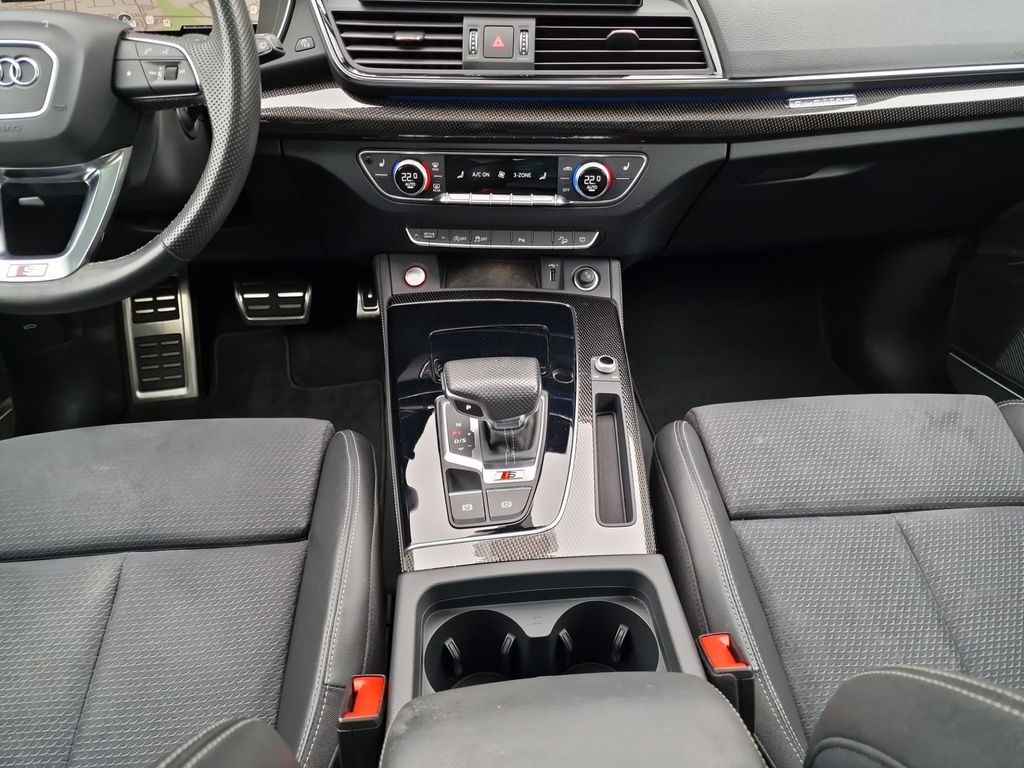 Audi SQ5 2022