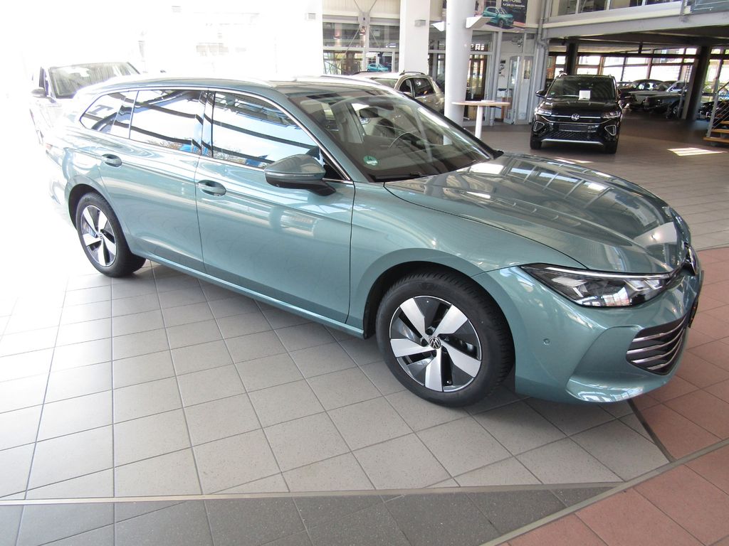 Volkswagen Passat Variant 2024