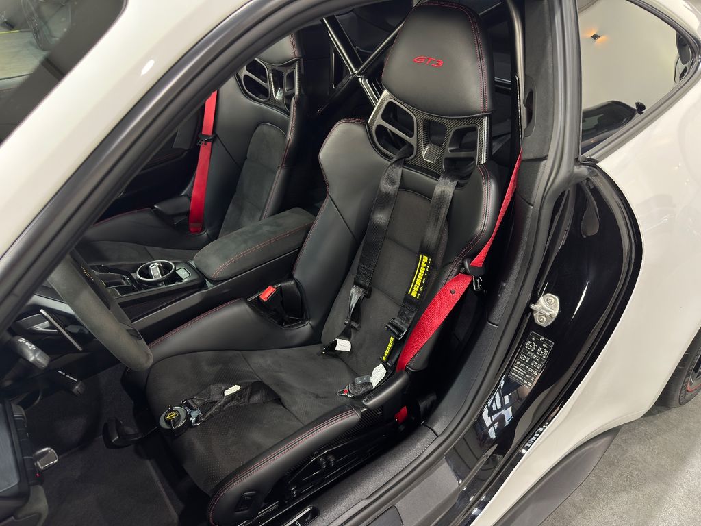 Porsche 992 2022