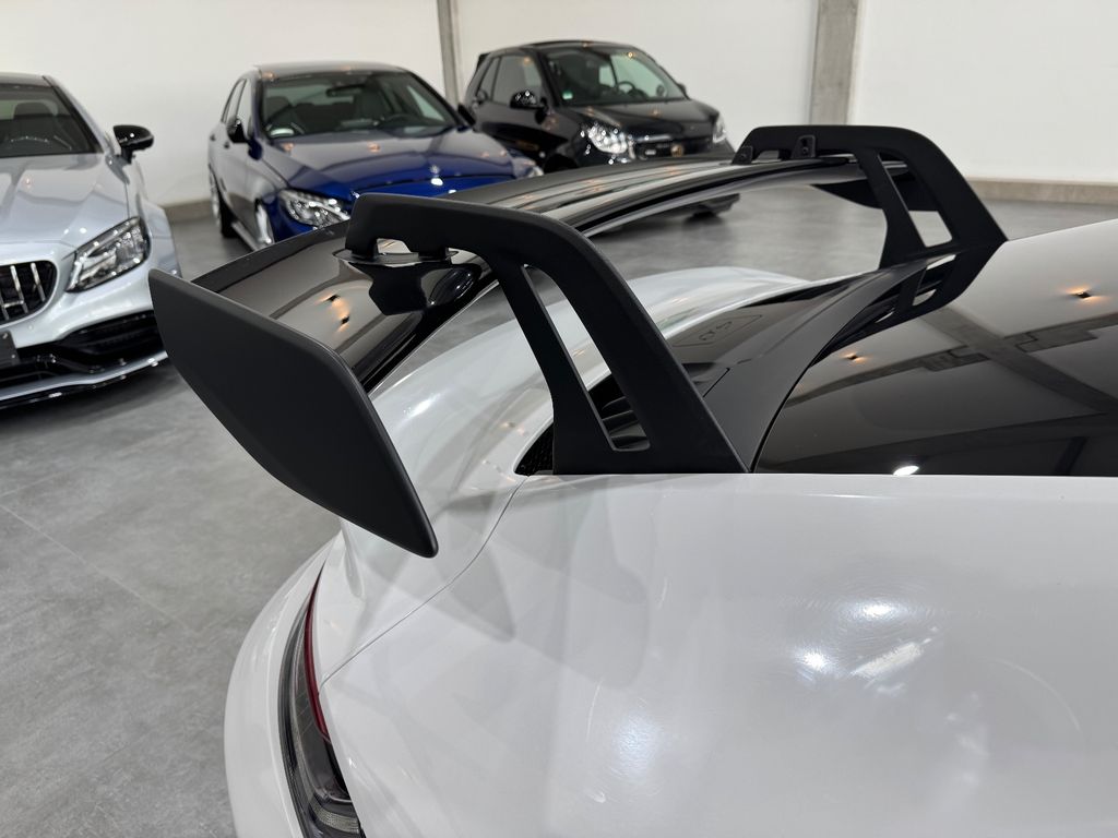 Porsche 992 2022