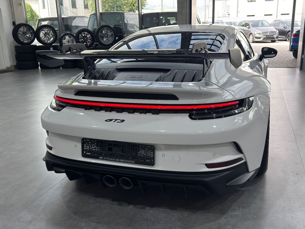 Porsche 992 2022