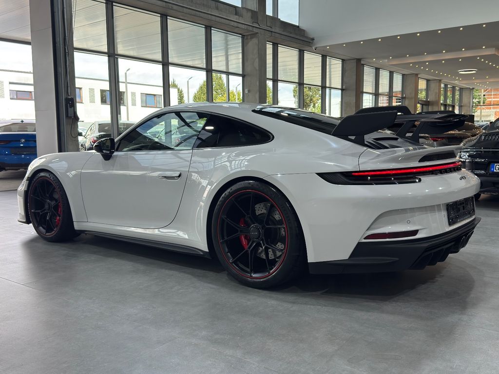 Porsche 992 2022