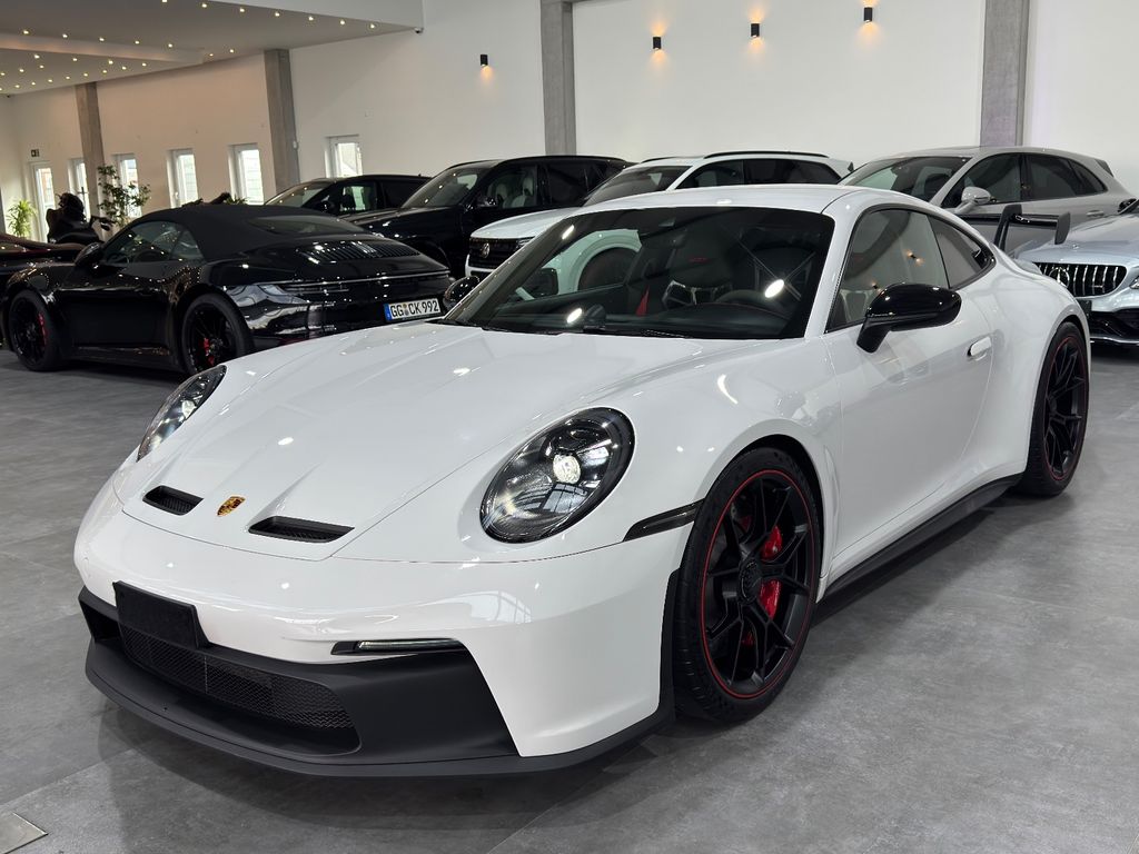 Porsche 992 2022
