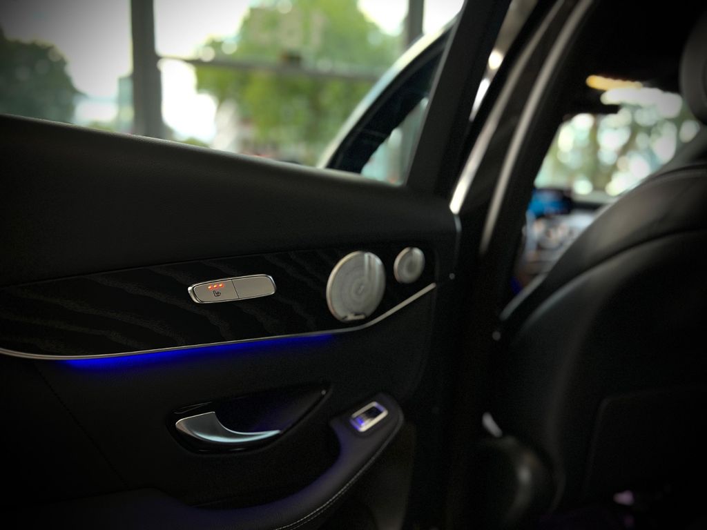 Mercedes-Benz GLC 300 2020