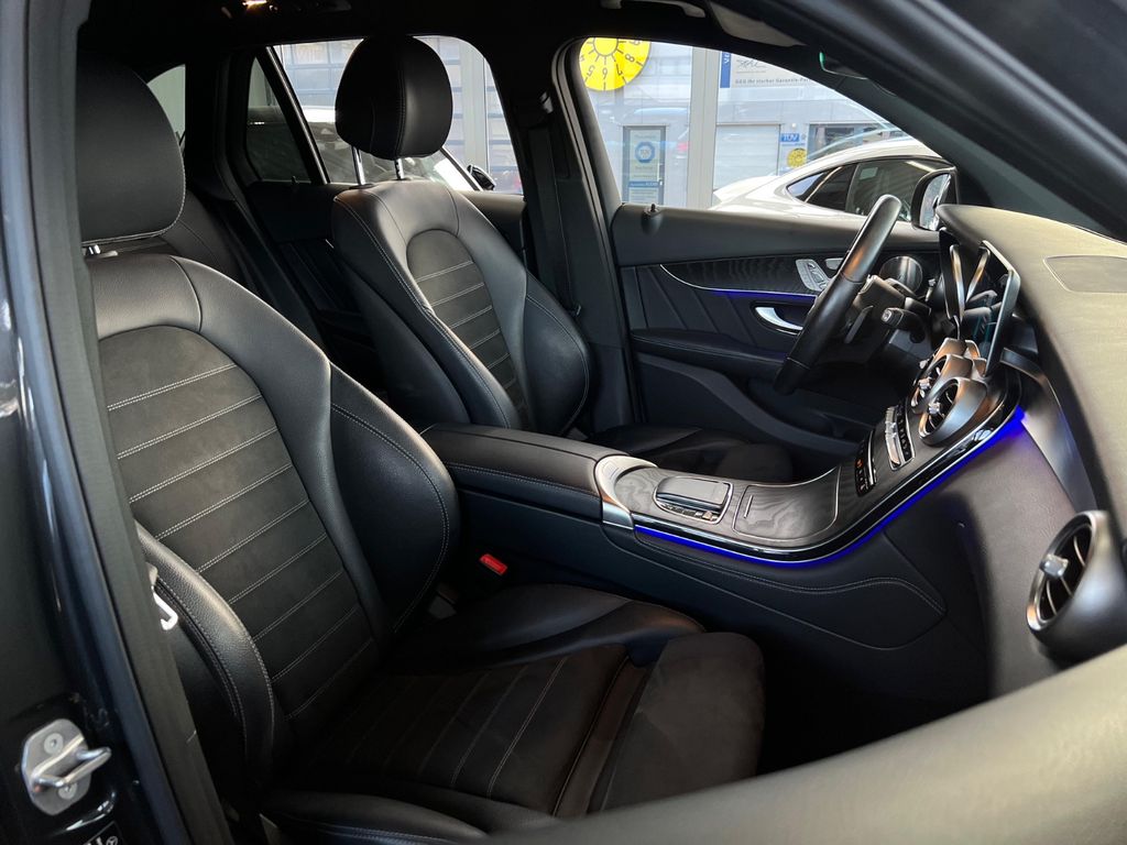 Mercedes-Benz GLC 300 2020