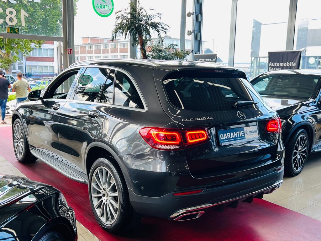 Mercedes-Benz GLC 300 2020