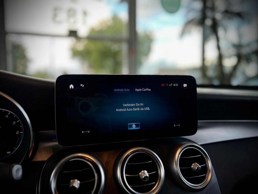 Mercedes-Benz GLC 300 2020