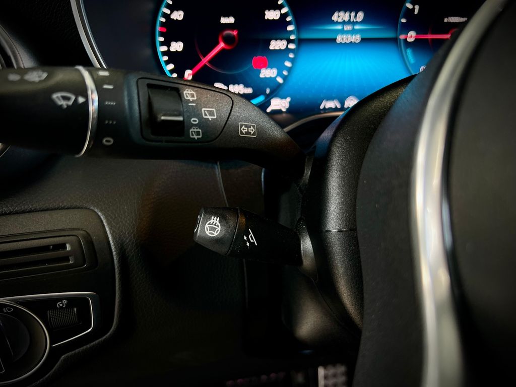 Mercedes-Benz GLC 300 2020