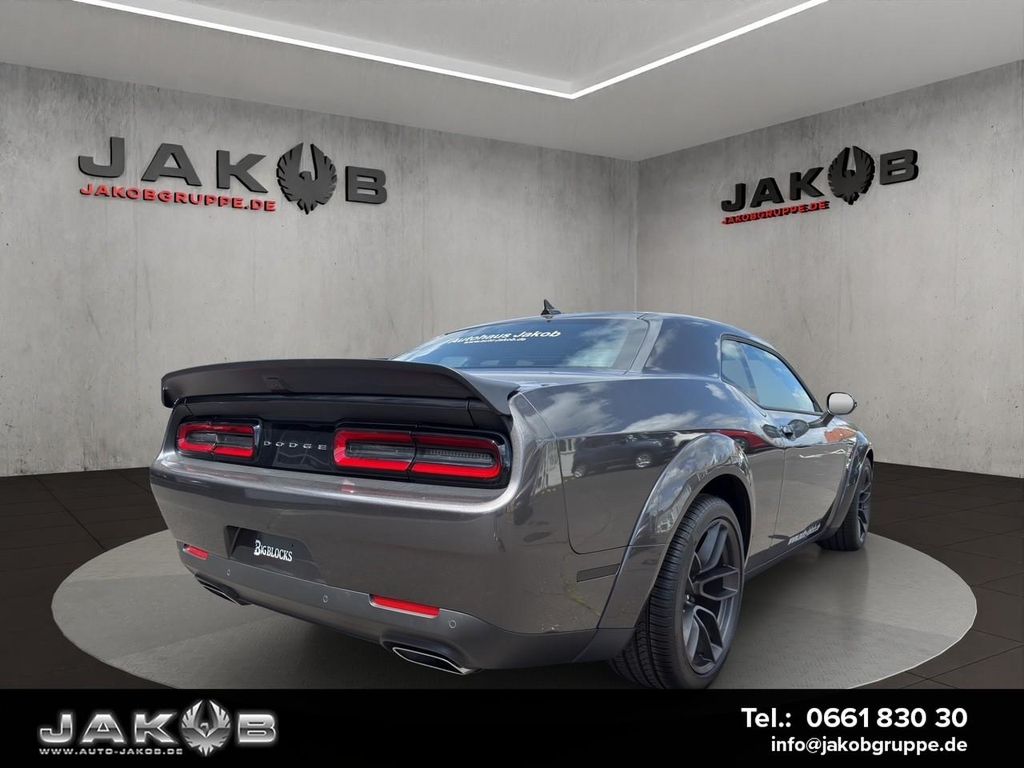 Dodge Challenger 2025